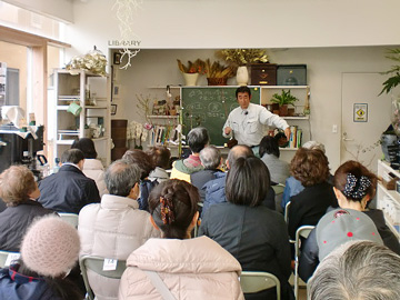 ブルーベリーの育て方と失敗しない剪定のコツ 山中育樹園